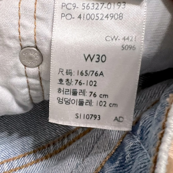 Levi's Women's 501 Original Shorts - Sansome Straggler - Picture 5 of 6